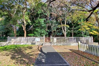 ShirotoriKofun_400x267.jpg